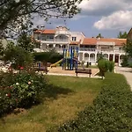 Bravo 1 - вичеви Апартамент Слънчев бряг