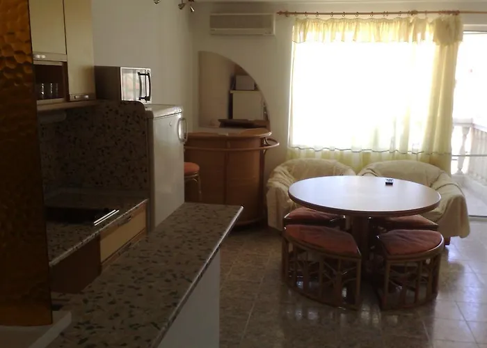 Διαμέρισμα Bravo 1-vichevi *