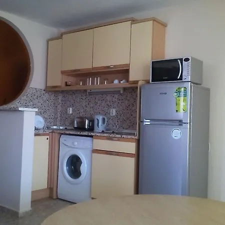 Bravo 1-vichevi סאני ביץ'