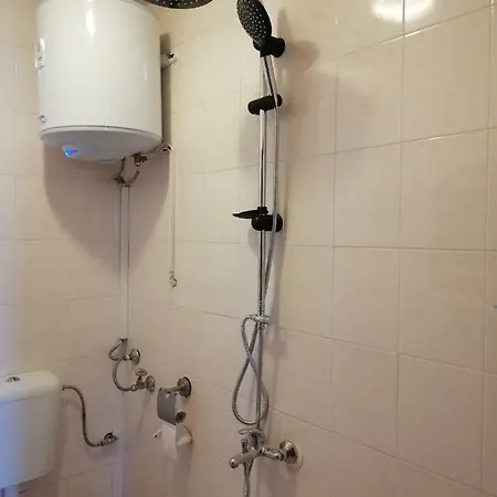 Bravo 1-vichevi דירה *